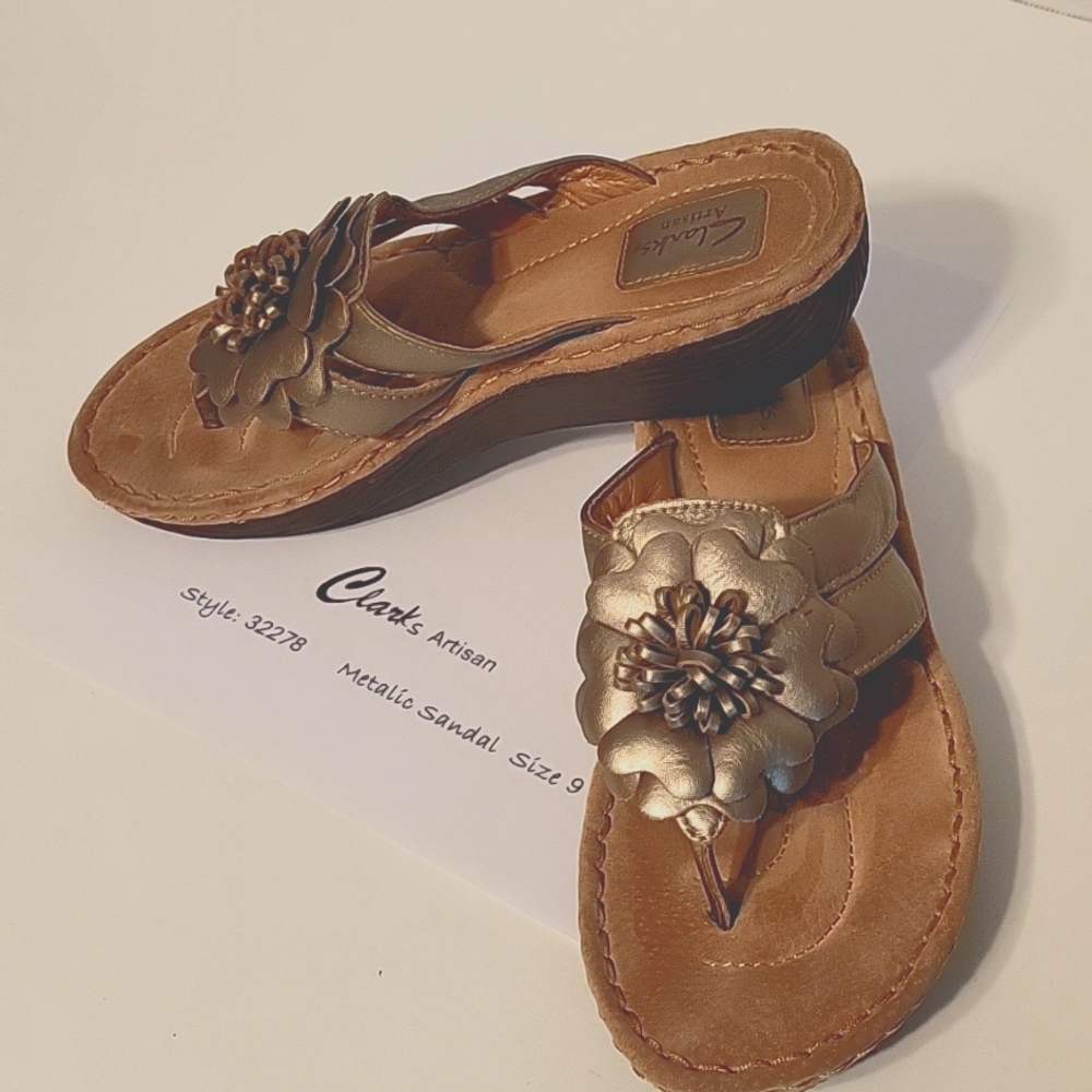 Clarks artisan Metalic Sandals - Picture 3 of 4